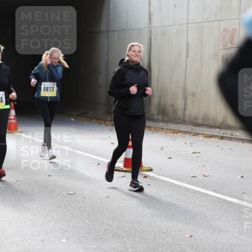 05.10.2025 - 20. swb-Marathon Bremen Michael Strokosch http://msf.ph/oto/9206787 05.10.2025 10:58:16 Laufen 9771, 9915, 9813, 00 meine-sportfotos.de