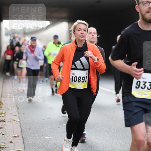 05.10.2025 - 20. swb-Marathon Bremen Michael Strokosch http://msf.ph/oto/9207014 05.10.2025 10:59:03 Laufen 10891, 9335 meine-sportfotos.de