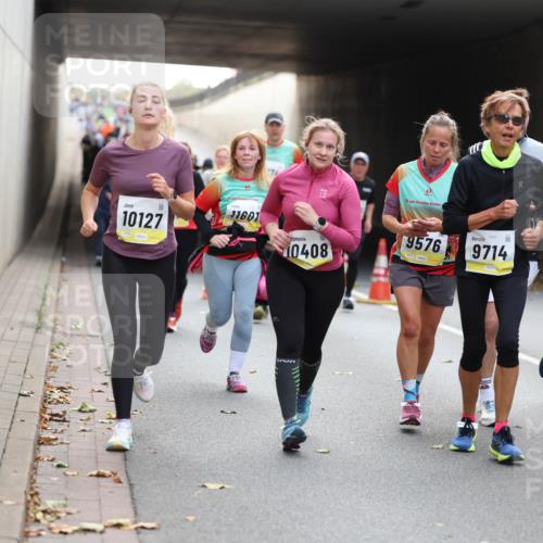 05.10.2025 - 20. swb-Marathon Bremen Michael Strokosch http://msf.ph/oto/9207031 05.10.2025 10:52:34 Laufen 10127, 11601, 2, 0408, 9576, 9714, 10975 meine-sportfotos.de