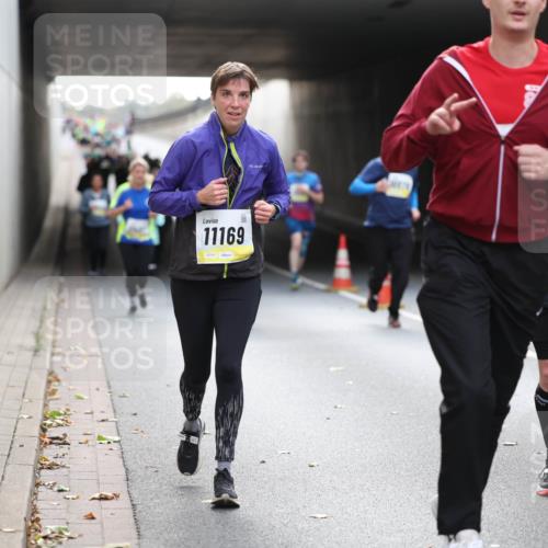 05.10.2025 - 20. swb-Marathon Bremen Michael Strokosch http://msf.ph/oto/9207092 05.10.2025 10:59:19 Laufen 11169, 11676 meine-sportfotos.de