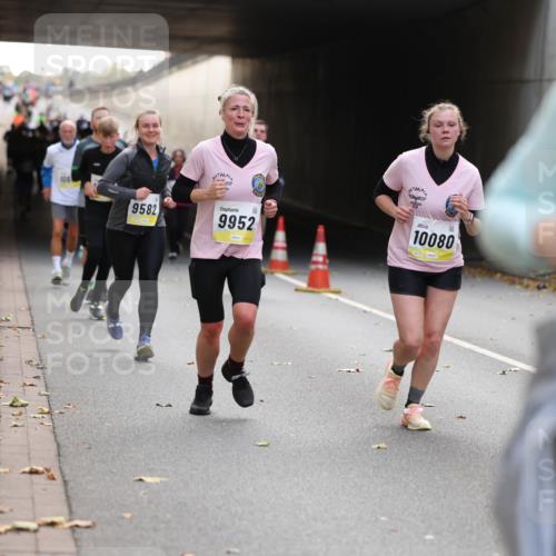 05.10.2025 - 20. swb-Marathon Bremen Michael Strokosch http://msf.ph/oto/9207133 05.10.2025 10:52:57 Laufen 9582, 9952, 10080, 10 meine-sportfotos.de