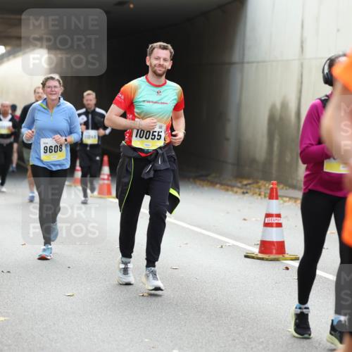 05.10.2025 - 20. swb-Marathon Bremen Michael Strokosch http://msf.ph/oto/9207179 05.10.2025 10:53:05 Laufen 9608, 10055, 9 meine-sportfotos.de