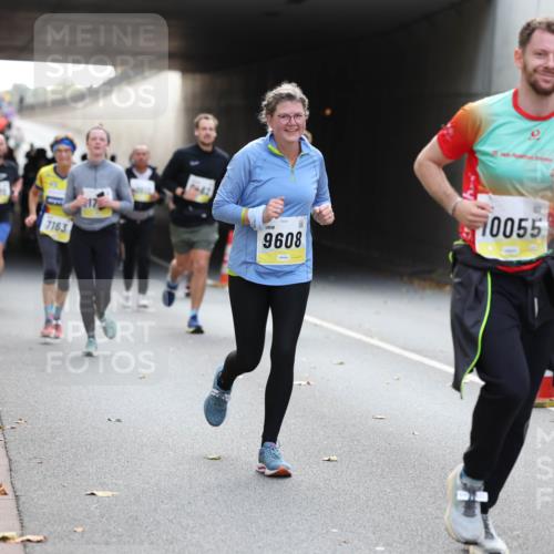 05.10.2025 - 20. swb-Marathon Bremen Michael Strokosch http://msf.ph/oto/9207186 05.10.2025 10:53:06 Laufen 10055, 9608, 7163 meine-sportfotos.de