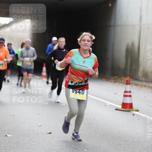 05.10.2025 - 20. swb-Marathon Bremen Michael Strokosch http://msf.ph/oto/9207265 05.10.2025 10:53:26 Laufen 506, 0, 20, 9540, 10 meine-sportfotos.de