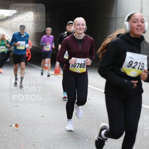 05.10.2025 - 20. swb-Marathon Bremen Michael Strokosch http://msf.ph/oto/9207327 05.10.2025 10:53:38 Laufen 0760, 9219 meine-sportfotos.de