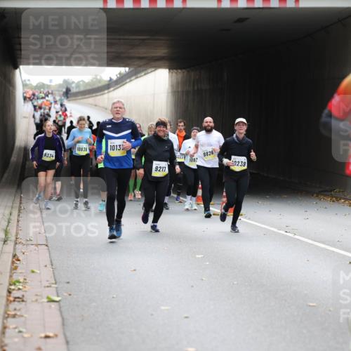 05.10.2025 - 20. swb-Marathon Bremen Michael Strokosch http://msf.ph/oto/9207465 05.10.2025 11:00:55 Laufen 10836, 10135, 9334, 9223, 1093, 9217, 9826, 9239, 11525 meine-sportfotos.de