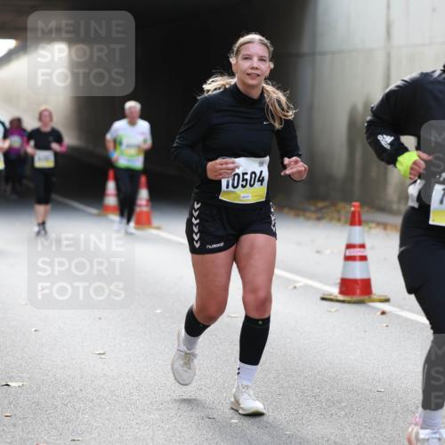 05.10.2025 - 20. swb-Marathon Bremen Michael Strokosch http://msf.ph/oto/9207540 05.10.2025 10:54:21 Laufen 10504, 11639 meine-sportfotos.de