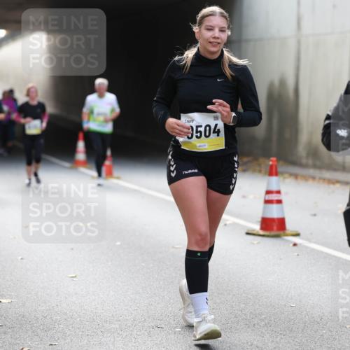 05.10.2025 - 20. swb-Marathon Bremen Michael Strokosch http://msf.ph/oto/9207542 05.10.2025 10:54:22 Laufen 3504, 11639 meine-sportfotos.de