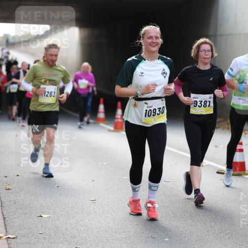 05.10.2025 - 20. swb-Marathon Bremen Michael Strokosch http://msf.ph/oto/9207557 05.10.2025 10:54:26 Laufen 1263, 30, 604, 10930, 9381 meine-sportfotos.de