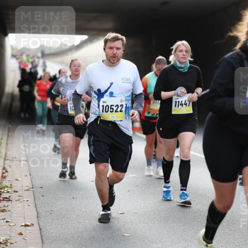 05.10.2025 - 20. swb-Marathon Bremen Michael Strokosch http://msf.ph/oto/9207876 05.10.2025 11:02:35 Laufen 10, 10522, 11447 meine-sportfotos.de