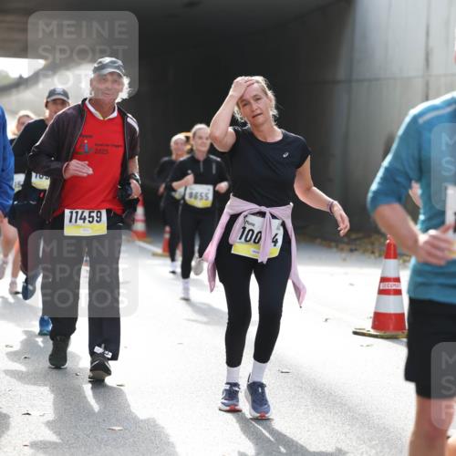 05.10.2025 - 20. swb-Marathon Bremen Michael Strokosch http://msf.ph/oto/9207887 05.10.2025 10:55:41 Laufen 2025, 2025, 968, 11459, 9655, 100, 4, 441, 10370 meine-sportfotos.de
