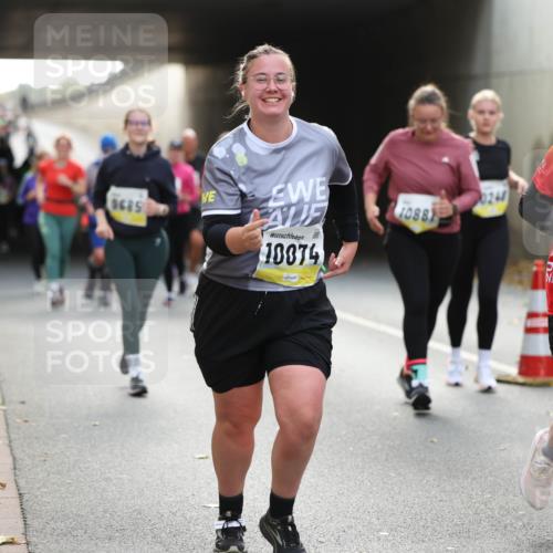 05.10.2025 - 20. swb-Marathon Bremen Michael Strokosch http://msf.ph/oto/9207892 05.10.2025 11:02:38 Laufen 9685, 18874, 1088, 0244, 126 meine-sportfotos.de