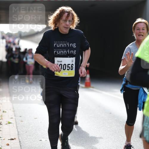 05.10.2025 - 20. swb-Marathon Bremen Michael Strokosch http://msf.ph/oto/9207929 05.10.2025 10:55:52 Laufen 0056, 11 meine-sportfotos.de