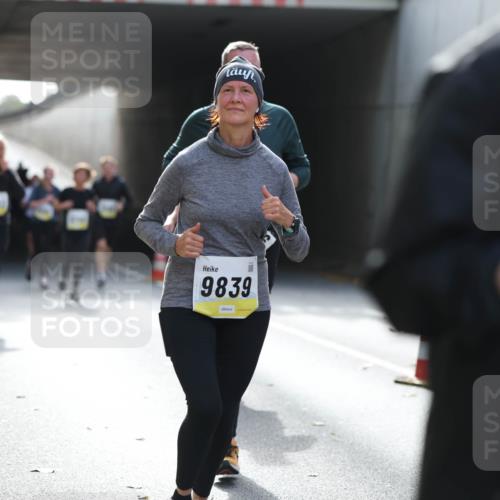 05.10.2025 - 20. swb-Marathon Bremen Michael Strokosch http://msf.ph/oto/9208016 05.10.2025 10:56:10 Laufen 9839, 95 meine-sportfotos.de