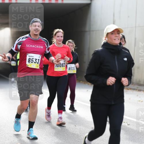 05.10.2025 - 20. swb-Marathon Bremen Michael Strokosch http://msf.ph/oto/9208069 05.10.2025 11:03:17 Laufen 8533, 082, 9731 meine-sportfotos.de