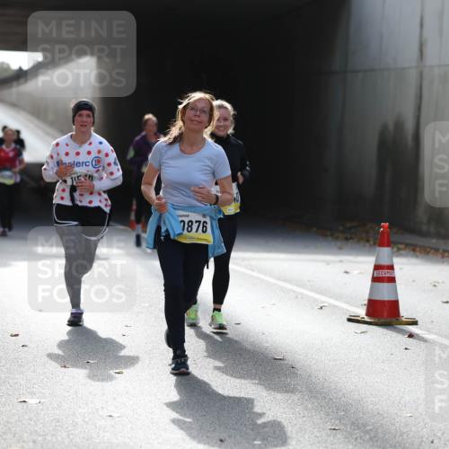 05.10.2025 - 20. swb-Marathon Bremen Michael Strokosch http://msf.ph/oto/9208153 05.10.2025 10:56:42 Laufen 1876 meine-sportfotos.de