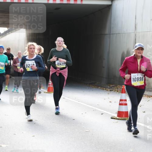 05.10.2025 - 20. swb-Marathon Bremen Michael Strokosch http://msf.ph/oto/9208198 05.10.2025 10:56:52 Laufen 331, 360, 9269, 10471, 10996, 160 meine-sportfotos.de