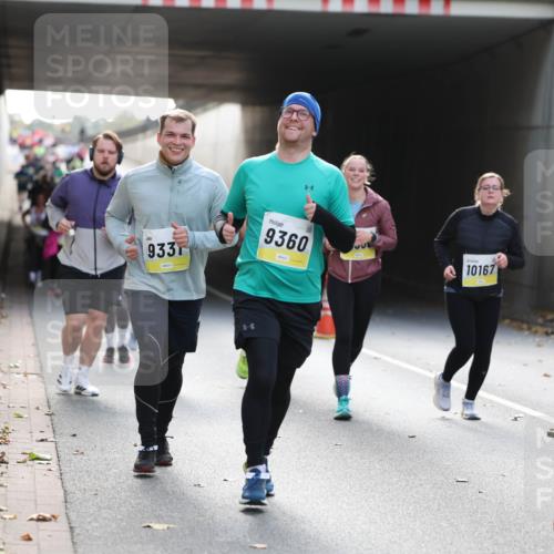 05.10.2025 - 20. swb-Marathon Bremen Michael Strokosch http://msf.ph/oto/9208211 05.10.2025 10:56:56 Laufen 933, 3, 9360, 10167, 1150 meine-sportfotos.de