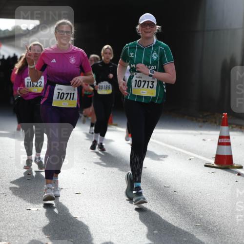 05.10.2025 - 20. swb-Marathon Bremen Michael Strokosch http://msf.ph/oto/9208279 05.10.2025 10:57:14 Laufen 11522, 10711, 10185, 10713 meine-sportfotos.de