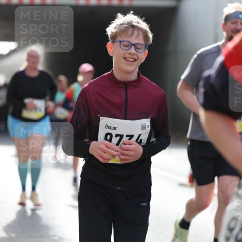 05.10.2025 - 20. swb-Marathon Bremen Michael Strokosch http://msf.ph/oto/9208350 05.10.2025 11:04:13 Laufen 9774, 9836 meine-sportfotos.de