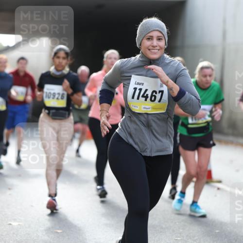 05.10.2025 - 20. swb-Marathon Bremen Michael Strokosch http://msf.ph/oto/9208369 05.10.2025 10:57:30 Laufen 10926, 11467, 01874 meine-sportfotos.de