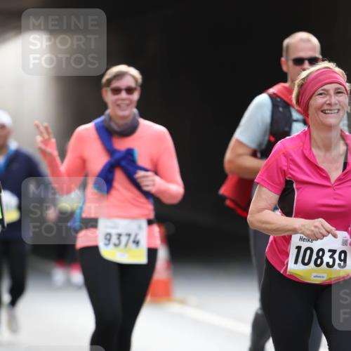 05.10.2025 - 20. swb-Marathon Bremen Michael Strokosch http://msf.ph/oto/9208550 05.10.2025 11:05:12 Laufen 9374, 10839 meine-sportfotos.de