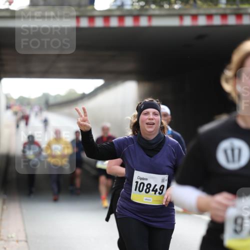 05.10.2025 - 20. swb-Marathon Bremen Michael Strokosch http://msf.ph/oto/9208555 05.10.2025 11:05:14 Laufen 10849, 91 meine-sportfotos.de
