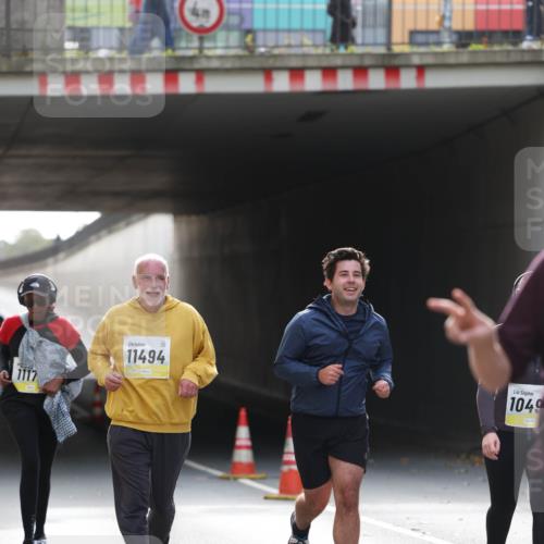 05.10.2025 - 20. swb-Marathon Bremen Michael Strokosch http://msf.ph/oto/9208560 05.10.2025 11:05:22 Laufen 3, 1117, 11494, 1049 meine-sportfotos.de