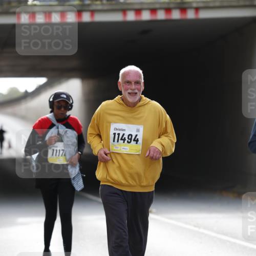 05.10.2025 - 20. swb-Marathon Bremen Michael Strokosch http://msf.ph/oto/9208565 05.10.2025 11:05:24 Laufen 1117, 11494, 02597 meine-sportfotos.de