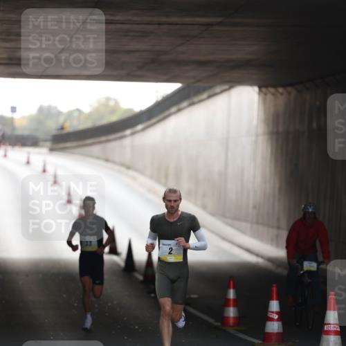 05.10.2025 - 20. swb-Marathon Bremen Michael Strokosch http://msf.ph/oto/9209596 05.10.2025 10:25:15 Laufen 33 meine-sportfotos.de