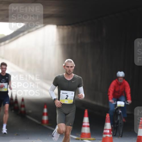 05.10.2025 - 20. swb-Marathon Bremen Michael Strokosch http://msf.ph/oto/9209602 05.10.2025 10:25:16 Laufen 2 meine-sportfotos.de