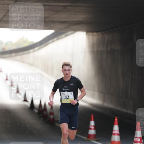 05.10.2025 - 20. swb-Marathon Bremen Michael Strokosch http://msf.ph/oto/9209608 05.10.2025 10:25:18 Laufen 33 meine-sportfotos.de