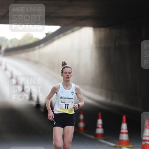05.10.2025 - 20. swb-Marathon Bremen Michael Strokosch http://msf.ph/oto/9209628 05.10.2025 10:26:59 Laufen 11 meine-sportfotos.de