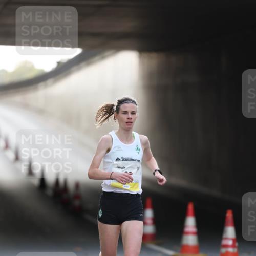 05.10.2025 - 20. swb-Marathon Bremen Michael Strokosch http://msf.ph/oto/9209630 05.10.2025 10:26:59 Laufen  meine-sportfotos.de