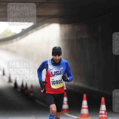 05.10.2025 - 20. swb-Marathon Bremen Michael Strokosch http://msf.ph/oto/9209665 05.10.2025 10:28:05 Laufen 10905 meine-sportfotos.de