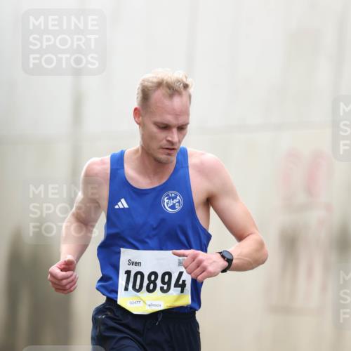 05.10.2025 - 20. swb-Marathon Bremen Michael Strokosch http://msf.ph/oto/9209768 05.10.2025 10:29:31 Laufen 10894, 02477 meine-sportfotos.de