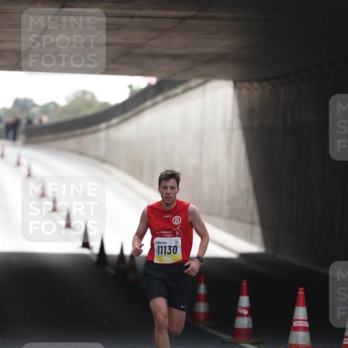 05.10.2025 - 20. swb-Marathon Bremen Michael Strokosch http://msf.ph/oto/9209793 05.10.2025 10:30:02 Laufen 11130, 1600 meine-sportfotos.de
