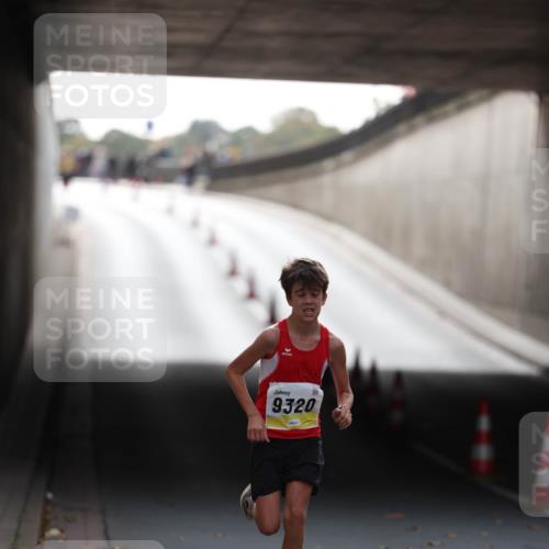 05.10.2025 - 20. swb-Marathon Bremen Michael Strokosch http://msf.ph/oto/9209813 05.10.2025 10:30:11 Laufen 9320 meine-sportfotos.de