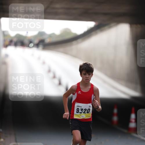 05.10.2025 - 20. swb-Marathon Bremen Michael Strokosch http://msf.ph/oto/9209816 05.10.2025 10:30:12 Laufen 9320 meine-sportfotos.de