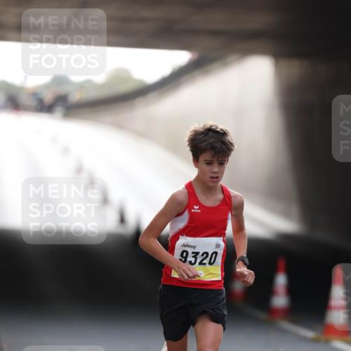 05.10.2025 - 20. swb-Marathon Bremen Michael Strokosch http://msf.ph/oto/9209818 05.10.2025 10:30:12 Laufen 9320 meine-sportfotos.de