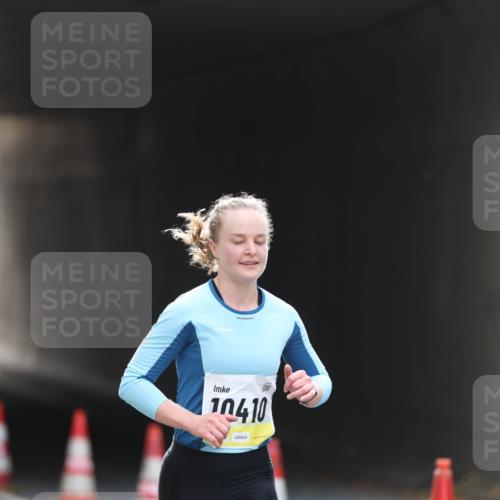 05.10.2025 - 20. swb-Marathon Bremen Michael Strokosch http://msf.ph/oto/9209875 05.10.2025 10:31:10 Laufen 10410 meine-sportfotos.de