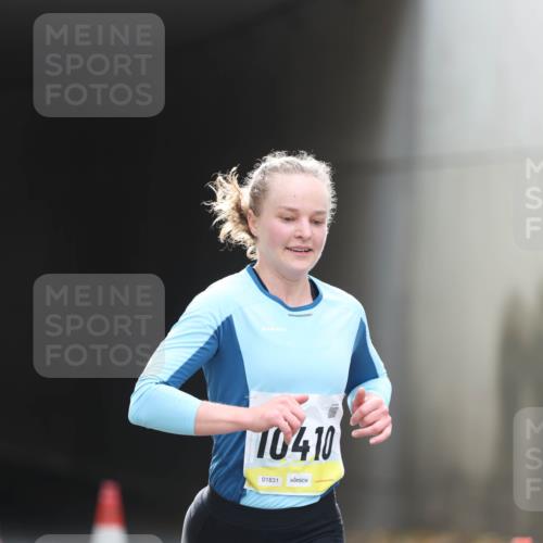 05.10.2025 - 20. swb-Marathon Bremen Michael Strokosch http://msf.ph/oto/9209877 05.10.2025 10:31:11 Laufen 10410, 01831 meine-sportfotos.de