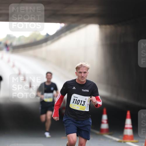 05.10.2025 - 20. swb-Marathon Bremen Michael Strokosch http://msf.ph/oto/9209984 05.10.2025 10:32:16 Laufen 11013, 01847 meine-sportfotos.de