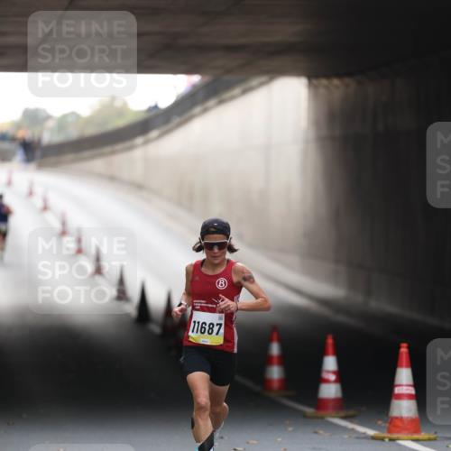 05.10.2025 - 20. swb-Marathon Bremen Michael Strokosch http://msf.ph/oto/9210021 05.10.2025 10:32:31 Laufen 11687 meine-sportfotos.de