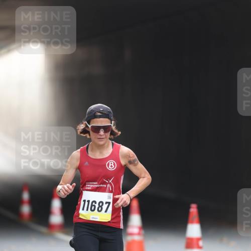 05.10.2025 - 20. swb-Marathon Bremen Michael Strokosch http://msf.ph/oto/9210028 05.10.2025 10:32:33 Laufen 11687 meine-sportfotos.de