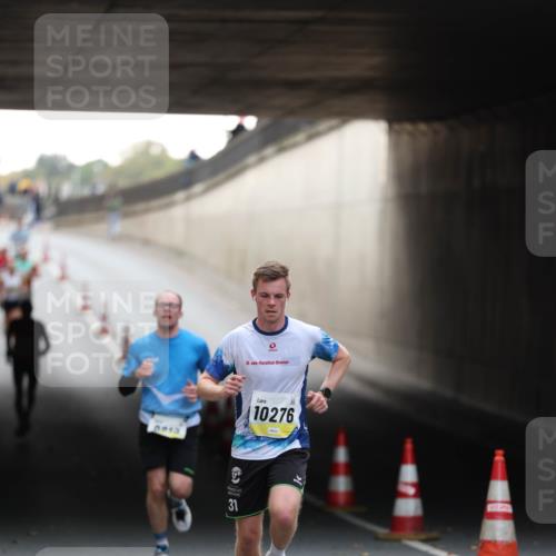 05.10.2025 - 20. swb-Marathon Bremen Michael Strokosch http://msf.ph/oto/9210400 05.10.2025 10:35:54 Laufen 2219, 18, 31, 10276 meine-sportfotos.de