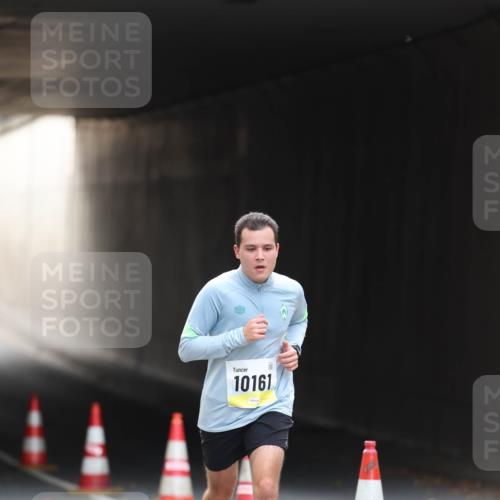 05.10.2025 - 20. swb-Marathon Bremen Michael Strokosch http://msf.ph/oto/9210459 05.10.2025 10:36:21 Laufen 10161 meine-sportfotos.de