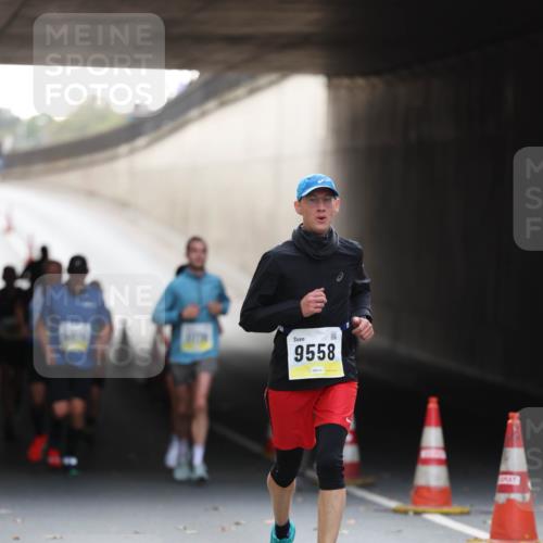 05.10.2025 - 20. swb-Marathon Bremen Michael Strokosch http://msf.ph/oto/9210682 05.10.2025 10:38:28 Laufen 9558 meine-sportfotos.de