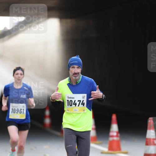 05.10.2025 - 20. swb-Marathon Bremen Michael Strokosch http://msf.ph/oto/9210715 05.10.2025 10:38:41 Laufen 10474, 18961 meine-sportfotos.de