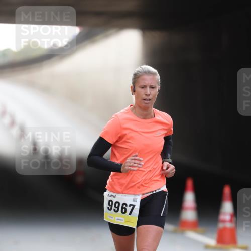 05.10.2025 - 20. swb-Marathon Bremen Michael Strokosch http://msf.ph/oto/9210730 05.10.2025 10:38:50 Laufen 9967, 11 meine-sportfotos.de